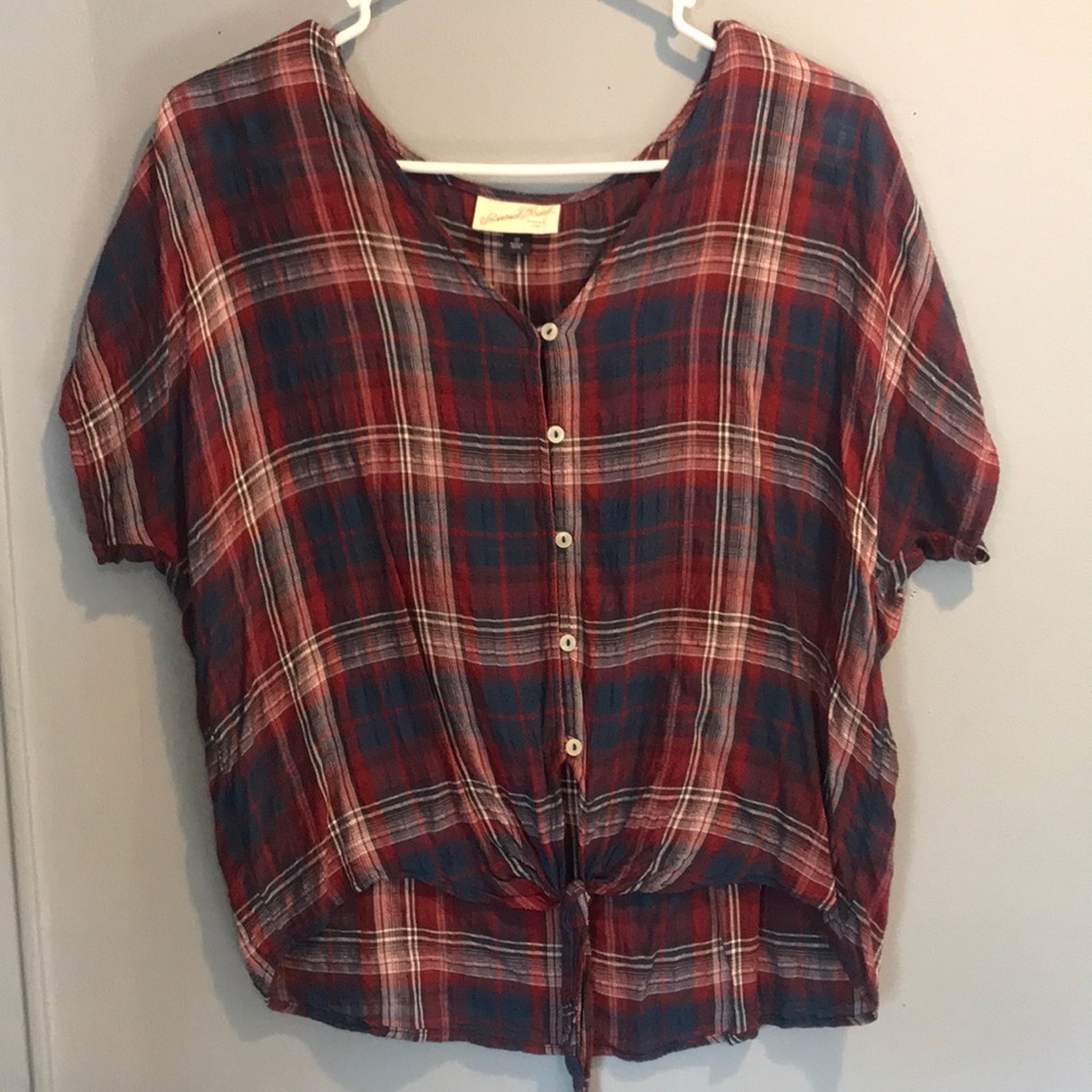 Universal Thread Plaid Top